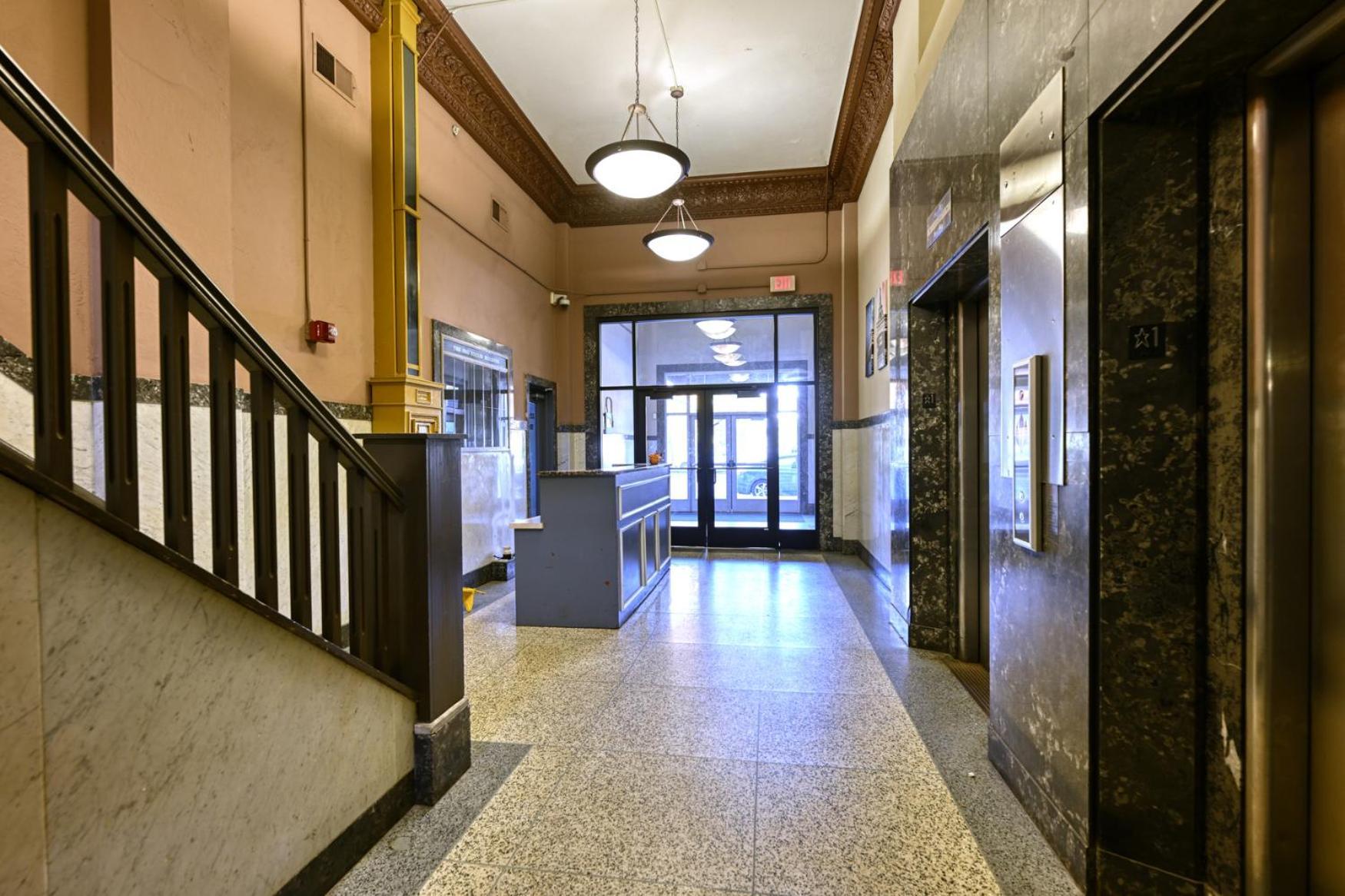 2 Bath Prkg+Gym+Sauna Perk Plaza +30 Day Cleveland Eksteriør billede